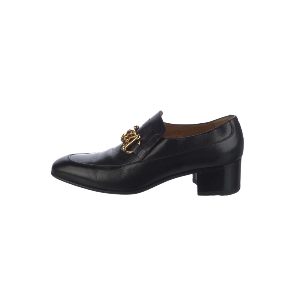 Gucci leather chain-link accents dress shoes